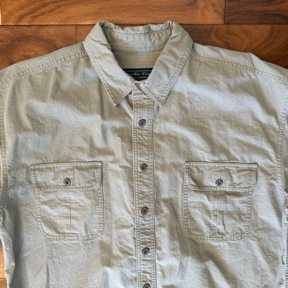 Pacific Crest Vintage Button Up Short Sleeve Trail Shirt size Large - Picture 3 of 3